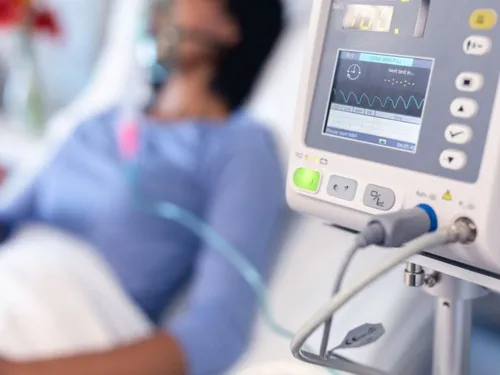 Réanimations en grève : "on mange en dix minutes, on n'a plus le...